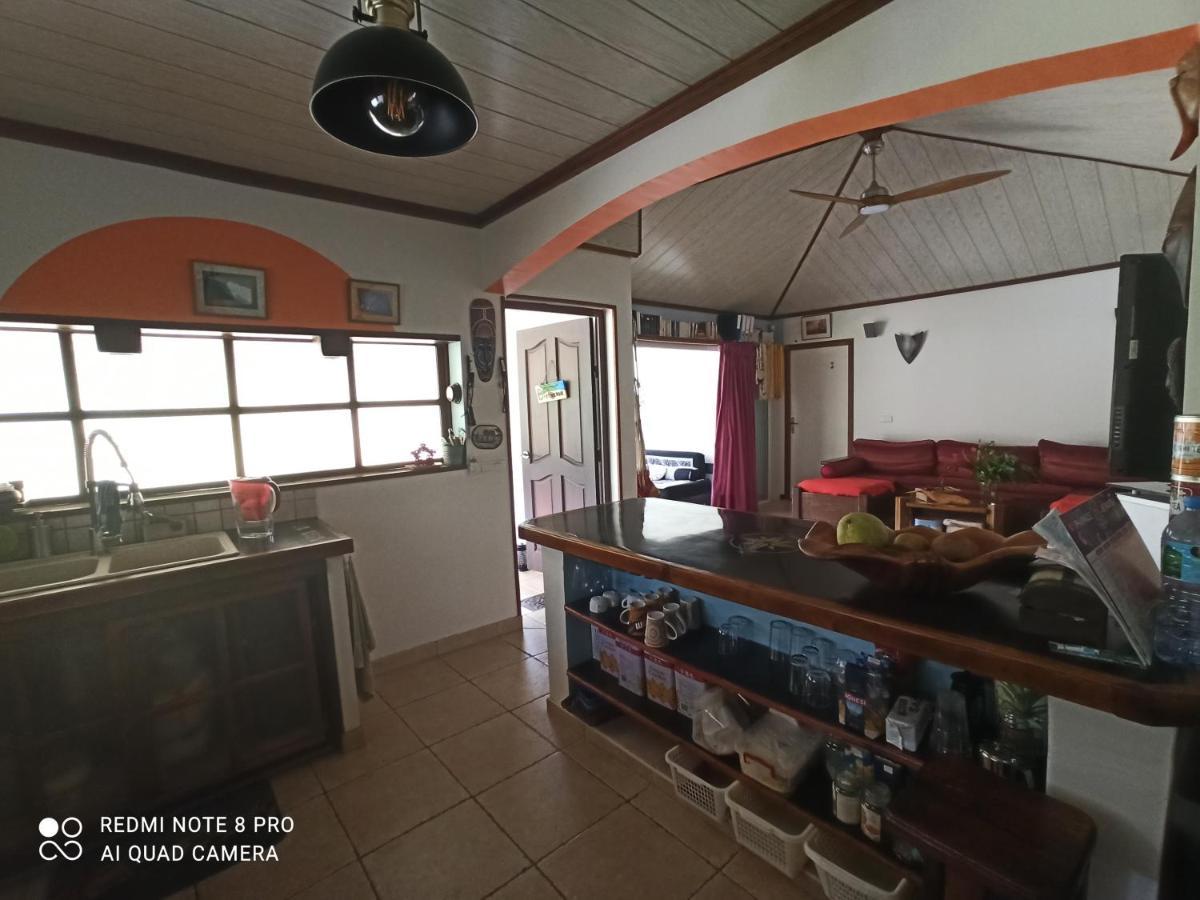La Maison Du Voyage Tevaitoa エクステリア 写真